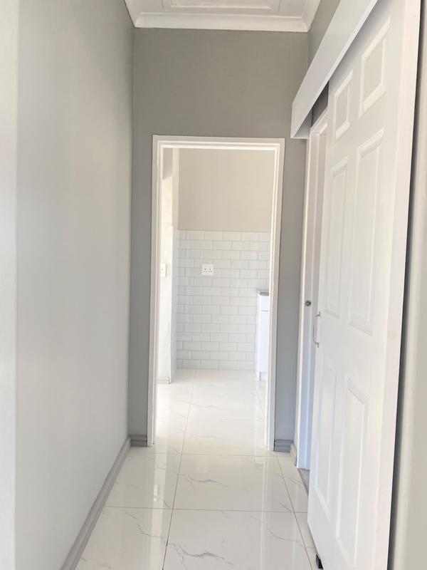 To Let 2 Bedroom Property for Rent in Zonnebloem Western Cape